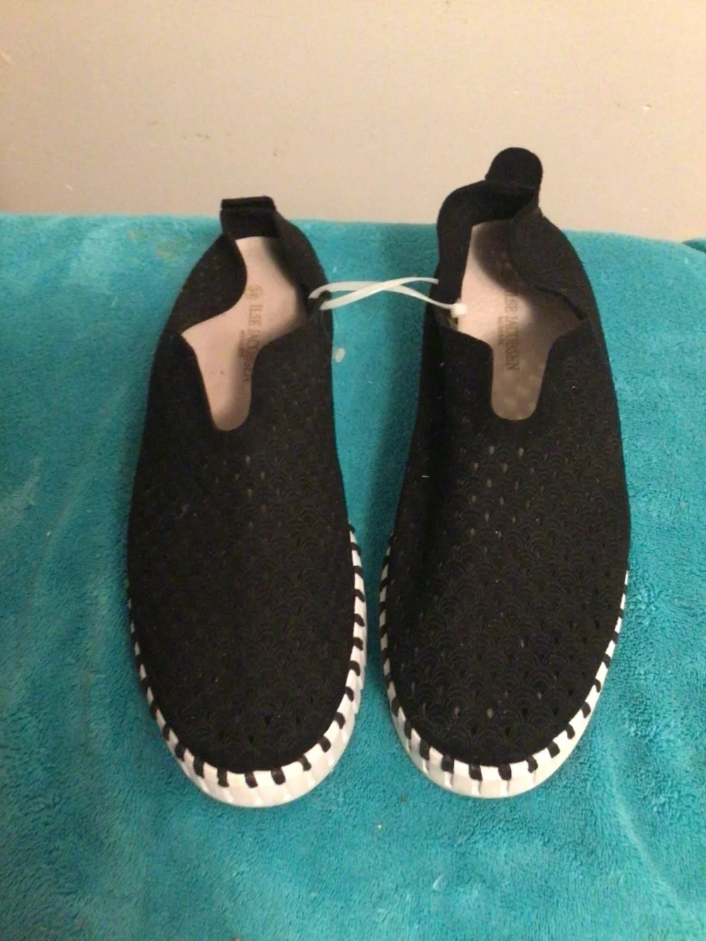 ILSSE JACOBSEN leather perforated upper with platform rubber sole Sz 39 office